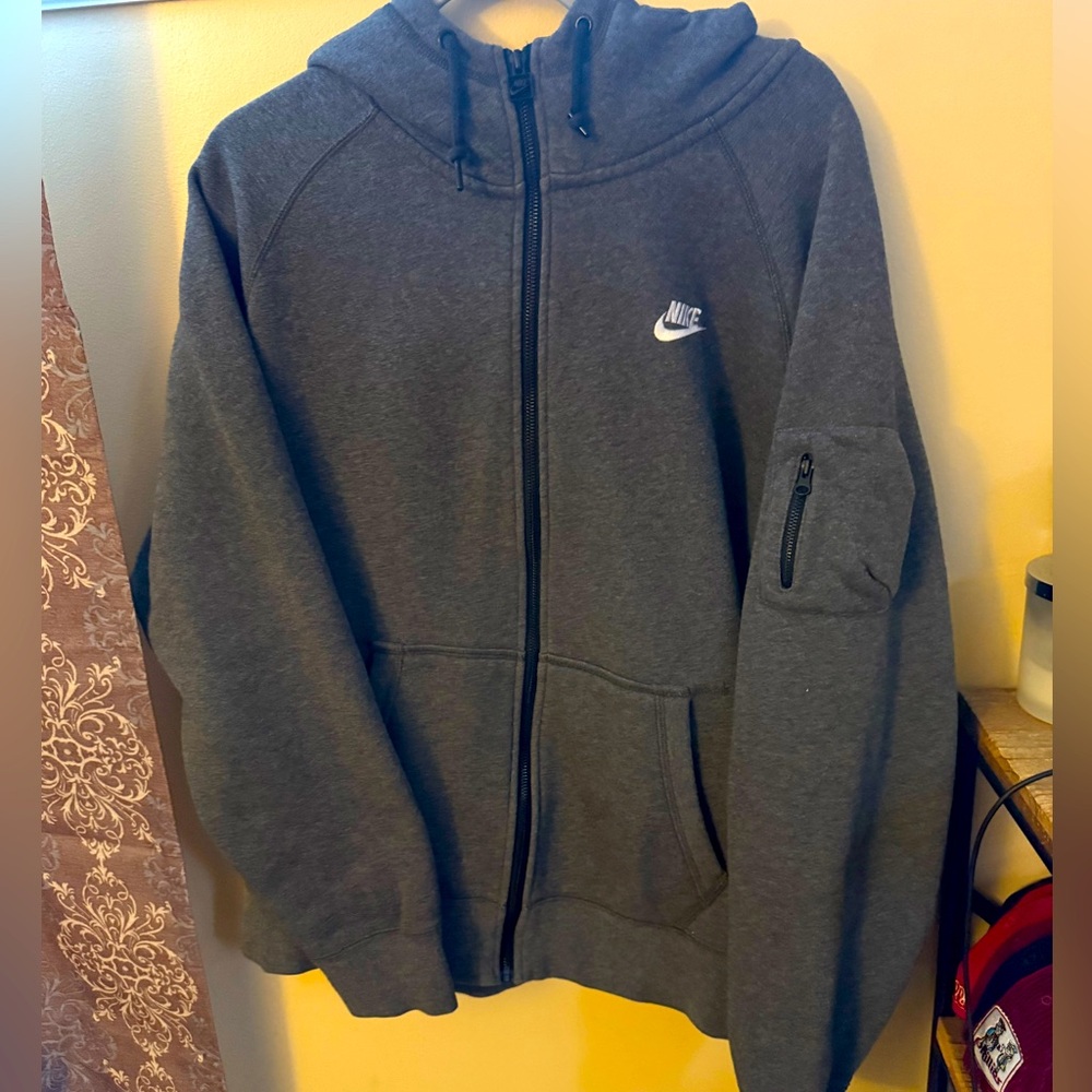 Nike hoodie